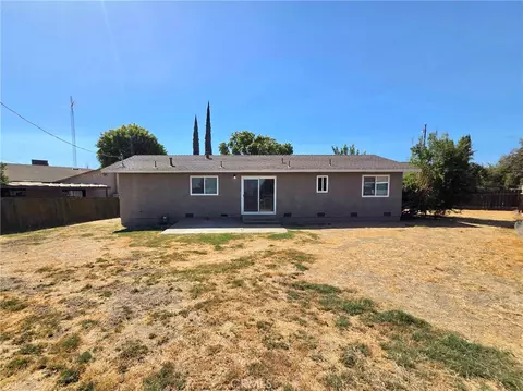 Exterior - 822 Walnut, Gustine, CA 95322 photo 1 of 6