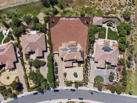 3056 Vineyard Way Chula Vista Ca 91914 55 Photos Mls Ptp2106589 Movoto