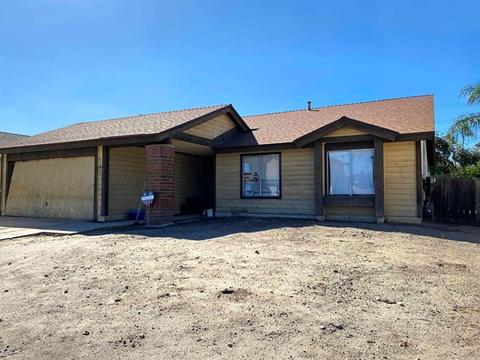 9586 Mavin Dr, Santee, CA 92071 photo 1