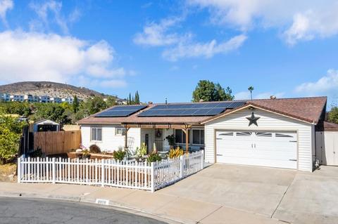 8808 Indian Wells Ct, Santee, CA 92071 photo 1