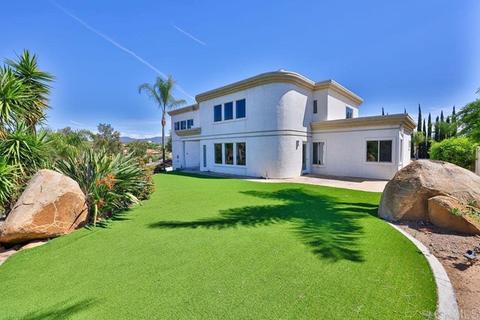 2781 Blueberry Hl, Alpine, CA 91901 photo 1