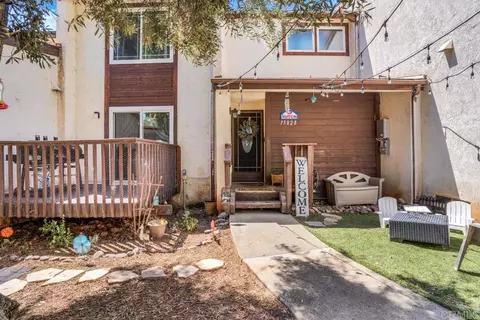 15828 Davis Cup Ln, Ramona, CA 92065