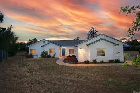 2308 Tompau Pl, Alpine, CA 91901 photo 1