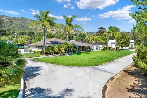 3217 Monterey Crest Dr, Jamul, CA 91935 photo 1
