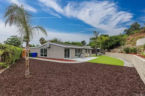 9092 Geraldine Pl, San Diego, CA 92123