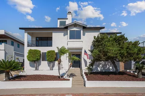 3535 Bayonne Dr, San Diego, CA 92109