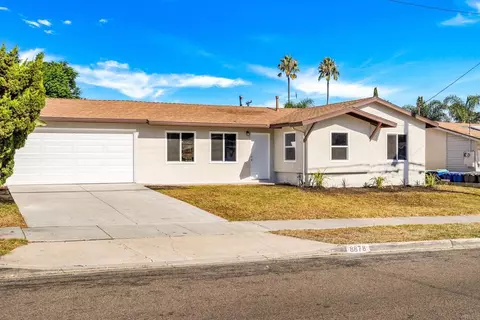8878 Noeline Ave, Spring Valley, CA 91977