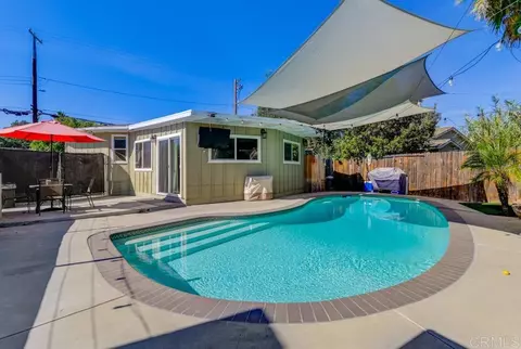 807 Kempton St, Spring Valley, CA 91977