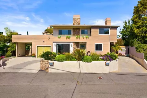 1915 Somerset Ave, Cardiff By The Sea, CA 92007