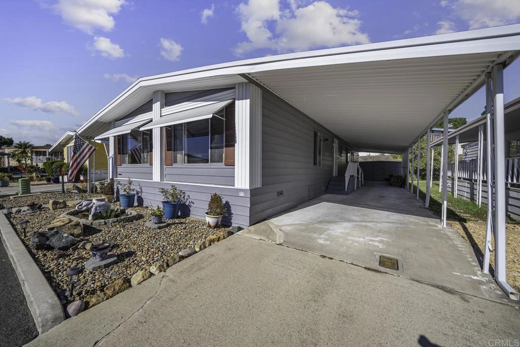 275 S Worthington St Unit SPC 123  