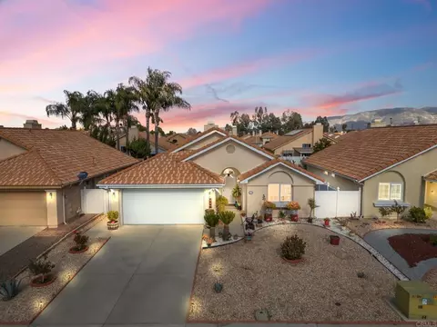 2616 Las Brisas Way, Hemet, CA 92545