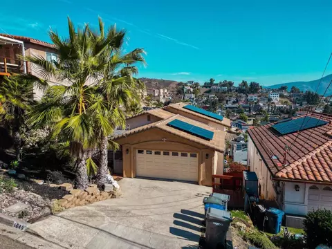 1649 La Presa Ave, Spring Valley, CA 91977 photo 2