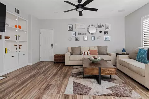 1467 Sutter Buttes St, Chula Vista, CA 91913 photo 3
