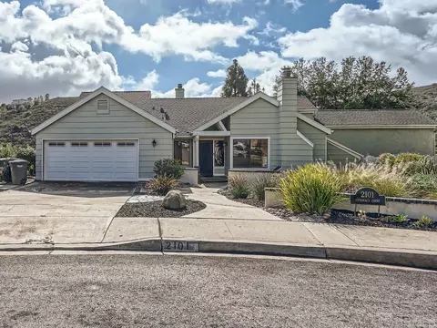 2101 Cuyamaca Ct, Spring Valley, CA 91977