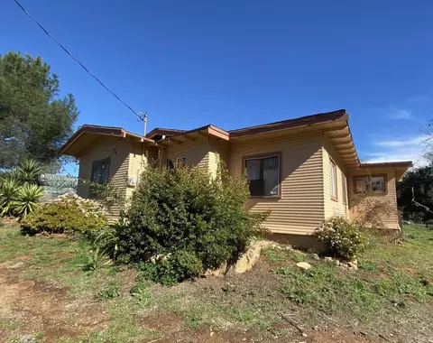 12717 Campo Rd, Spring Valley, CA 91978