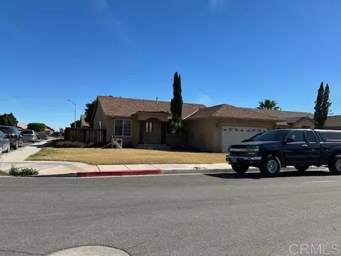 1324 River Dr, Calexico, CA 92231