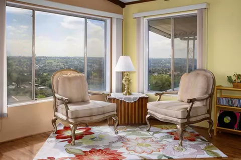 275 S Worthington St #60, Spring Valley, CA 91977