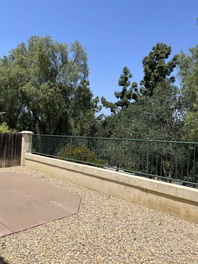 769 Caminito Estrella, Chula Vista, CA 91910 19 Photos Movoto