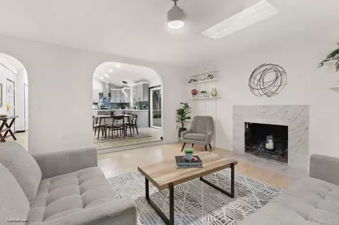 3909 Stevemark Ln, Spring Valley, CA 91977