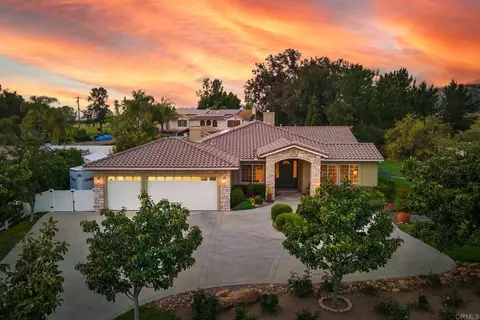 2136 Deland Ct, Alpine, CA 91901 photo 1