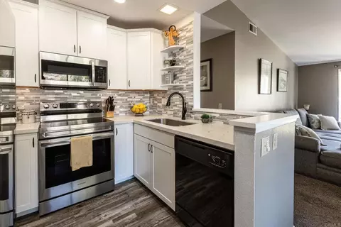 11517 Fury Ln #64, El Cajon, CA 92019