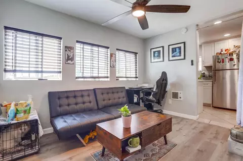 970 Hanover St, San Diego, CA 92114
