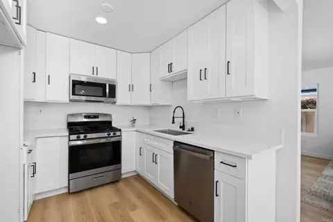 5284 Caminito Cachorro, San Diego, CA 92105