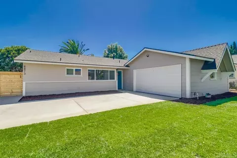 8873 Heraldry St, San Diego, CA 92123