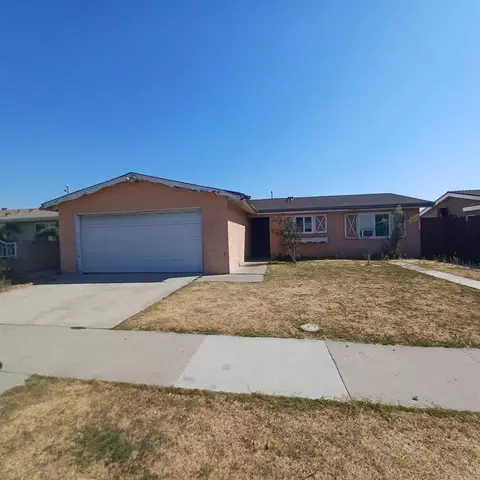 4943 Bunnell, San Diego, CA 92113