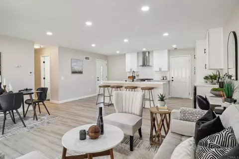 8752 Hiel St, Spring Valley, CA 91977