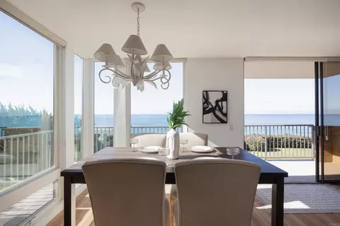 424 Stratford Ct #B11, Del Mar, CA 92014