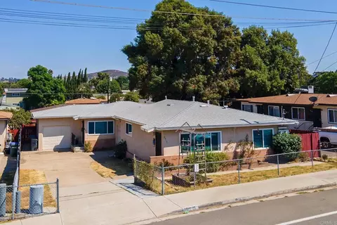 2517 Skyline Dr, Lemon Grove, CA 91945