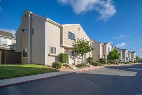 2102 Kings View Cir, Spring Valley, CA 91977