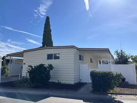 2003 Bayview Heights Dr #189, San Diego, CA 92105