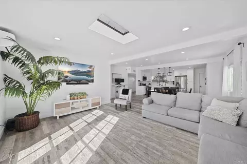 4889 Ocean View Blvd, San Diego, CA 92113