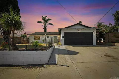 4927 Luna Dr, Oceanside, CA 92057