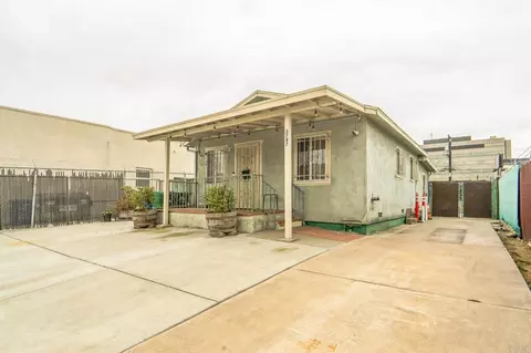 3747 Dalbergia St, San Diego, CA 92113