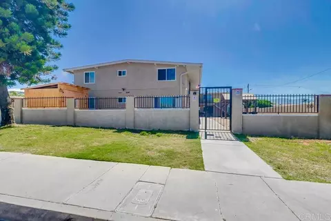 757 Grand Ave, Spring Valley, CA 91977