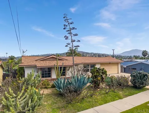 1507 Walbollen St, Spring Valley, CA 91977
