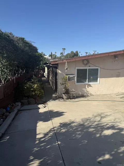 8380 Palm St, Lemon Grove, CA 91945