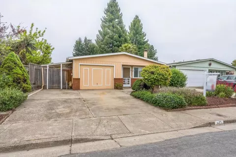 443 Tuttle Ave, Watsonville, CA 95076