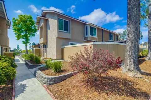 6809 Panamint Row #4, San Diego, CA 92139