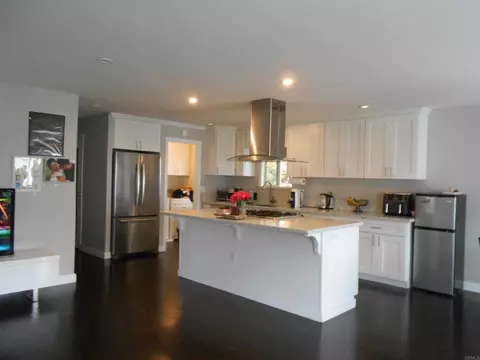 2003 Bayview Hts Dr # 71, San Diego, CA 92105