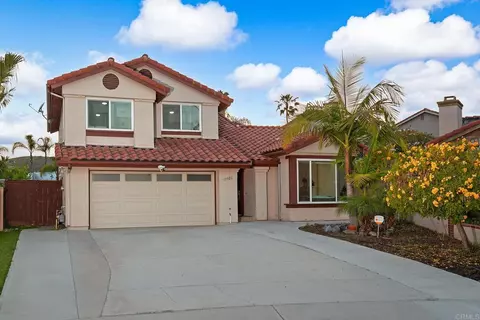11922 Via Hacienda, El Cajon, CA 92019
