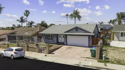 146 Padre Tullio Dr, San Ysidro, CA 92173
