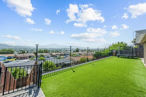 865 Worthington St, San Diego, CA 92114