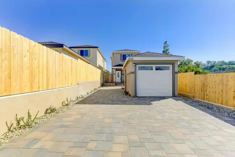 535 60th St, San Diego, CA 92114