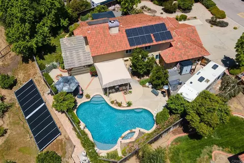 8866 Bridle Run, Alpine, CA 91901 photo 2