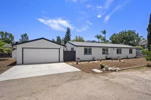 8620 Atlas View Dr, Santee, CA 92071 photo 1