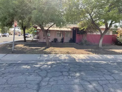 722 N Preston Dr E, Calexico, CA 92231